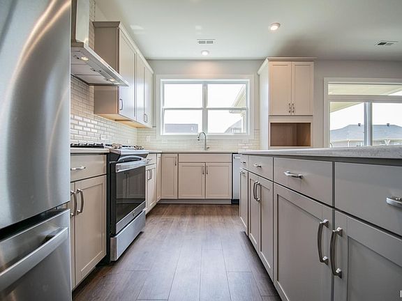 5th image of 5581 Abbe Wood Dr