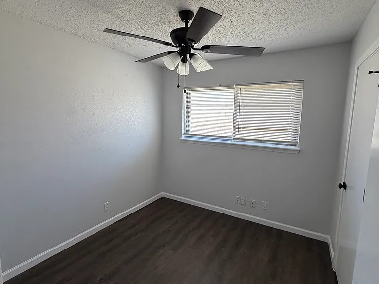 3314 Stephen Foster — Photo 13