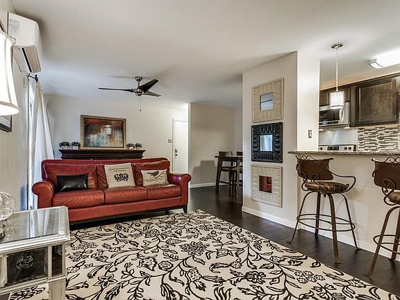5th image of 2627 Douglas Ave APT 110