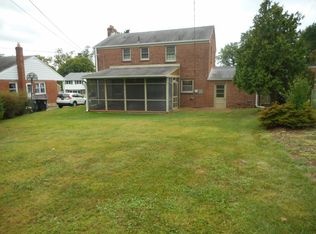 8 Ferncliff Rd, Newark, DE 19711