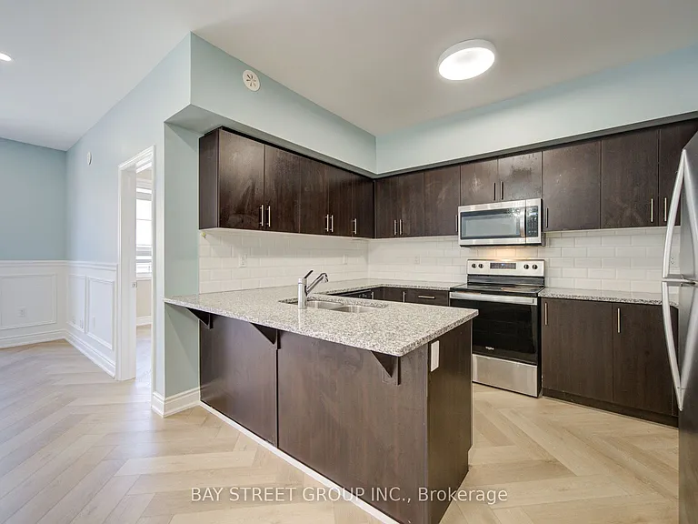 626 Rexdale Blvd #3 — Photo 5