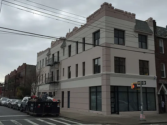 Rented by Real Estate Concept Group Inc | media 4