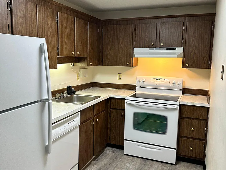 14C Mayberry Dr #3 — Photo 7