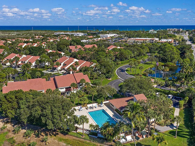 204 Sea Oats Dr #G — Photo 37