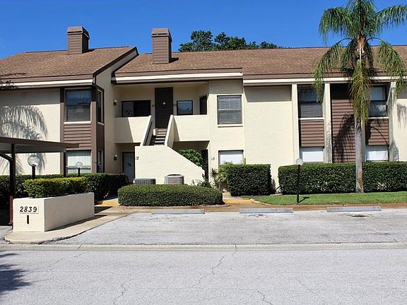 3rd image of 2839 Countrybrook Dr APT 13
