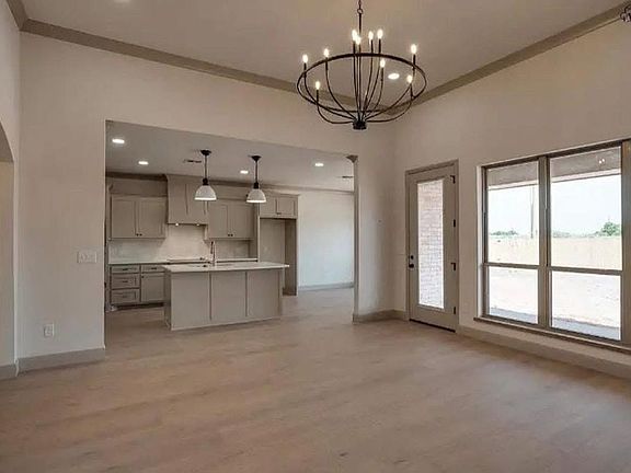 Living room / kitchen
