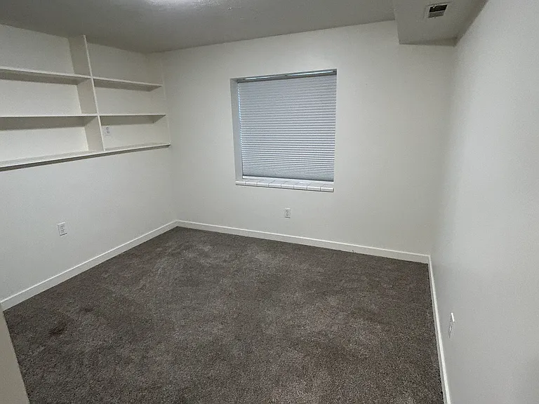 926 E Riparian Dr #2 — Photo 10