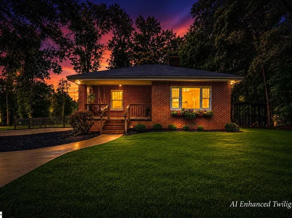 3812 414th Hwy, Landrum, SC 29356