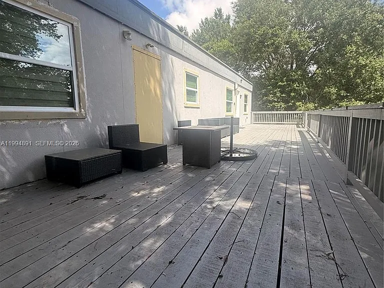 820 N Trebol St — Photo 3