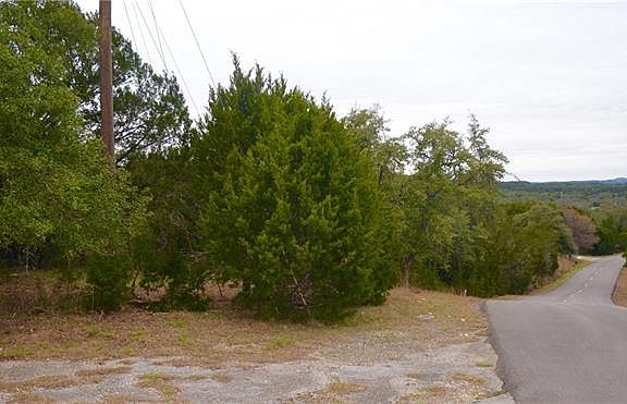 5th image of 22314 Briarcliff Dr