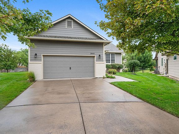 4th image of 2445 N 127th Ct E
