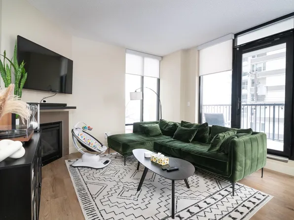 11933 Jasper Ave NW #304, Edmonton, AB T5K 0P1