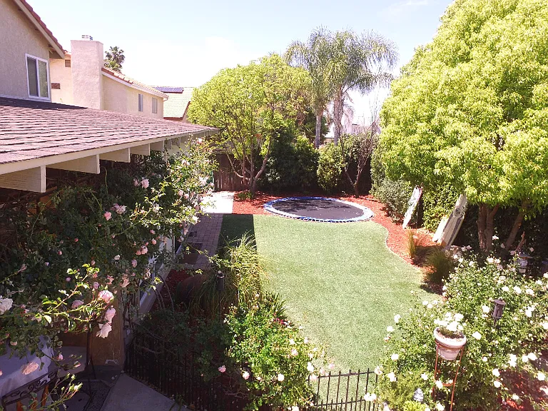 494 Nicolas Rd — Photo 6