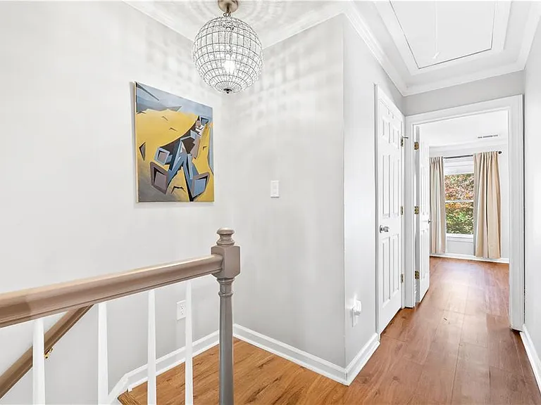 46 Mount Vernon Cir — Photo 17
