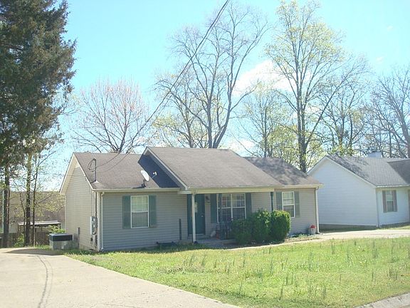 3rd image of 208 Natchez Ct N