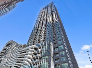 395 Square One Dr #3506, Mississauga, ON L5B 0E2