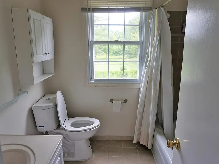 Upstairs Bathroom