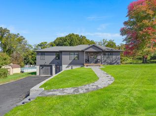 156 Red Schoolhouse Road, Fishkill, NY 12524