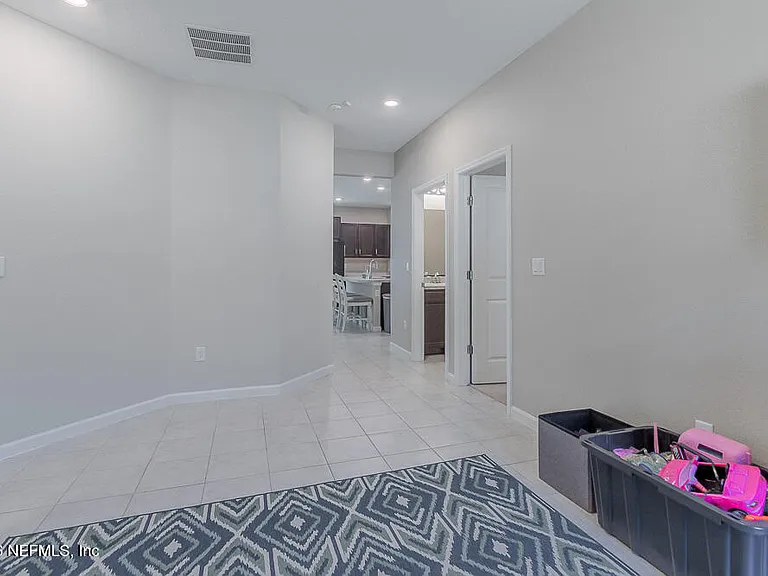 5615 Kellar Cir — Photo 21