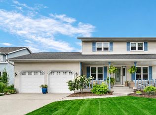 419 N True St, Griffith, IN 46319