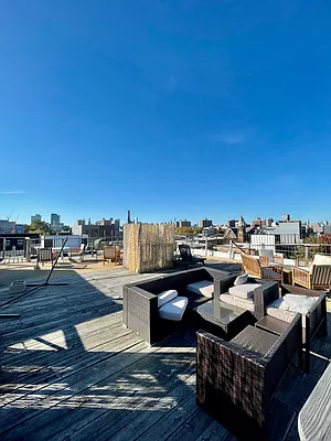 Rented by eRealty Advisors USA Inc | media 35