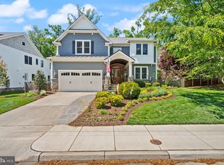 121 Tapawingo Rd SW, Vienna, VA 22180