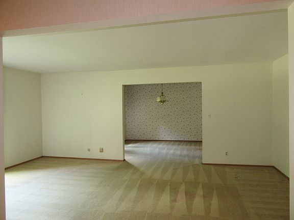 5th image of 5581 Einor Ave