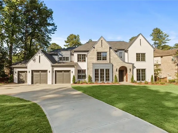 3795 Creekview Dr, Marietta, GA 30068