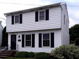 1032 1/2 Rutter Ave, Forty Fort, PA 18704