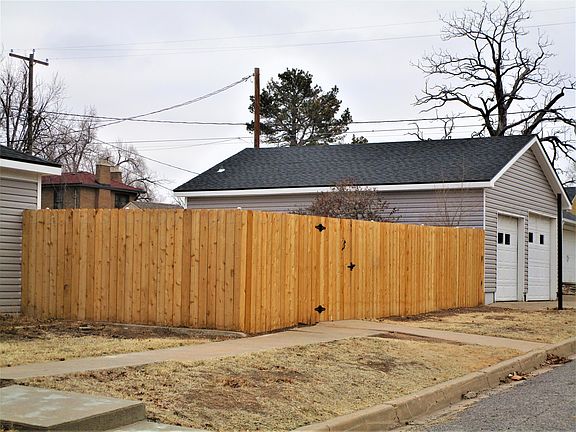 3rd image of 1200 Charles St