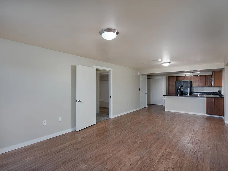 210 S Cottonwood Rd #208 — Photo 6