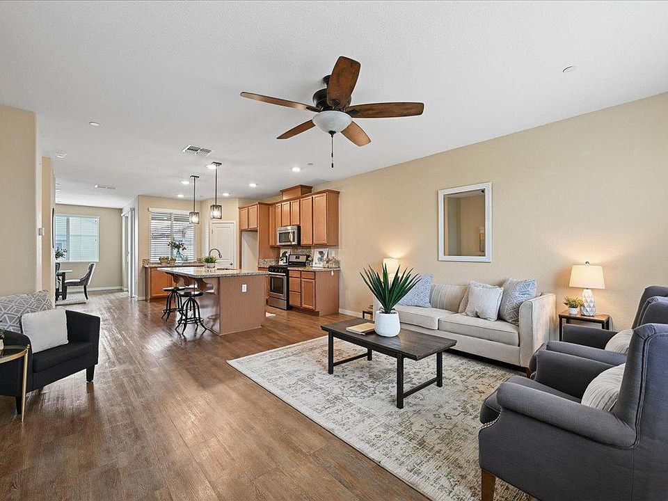 1st image of 3237 Bridgeway Dr