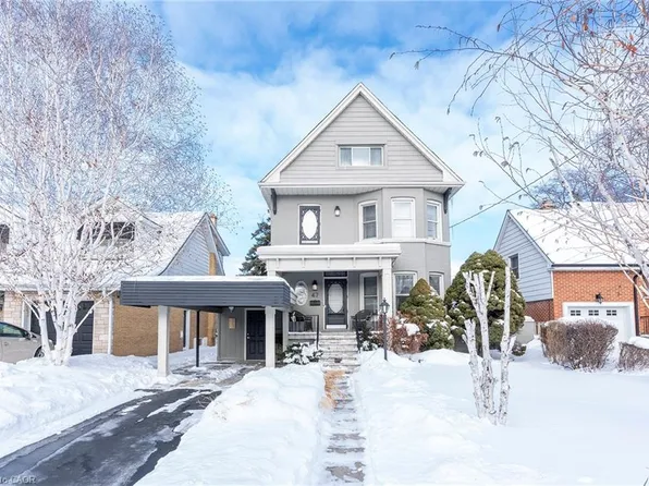 47 Mountain Park Ave, Hamilton, ON L9A 1A1