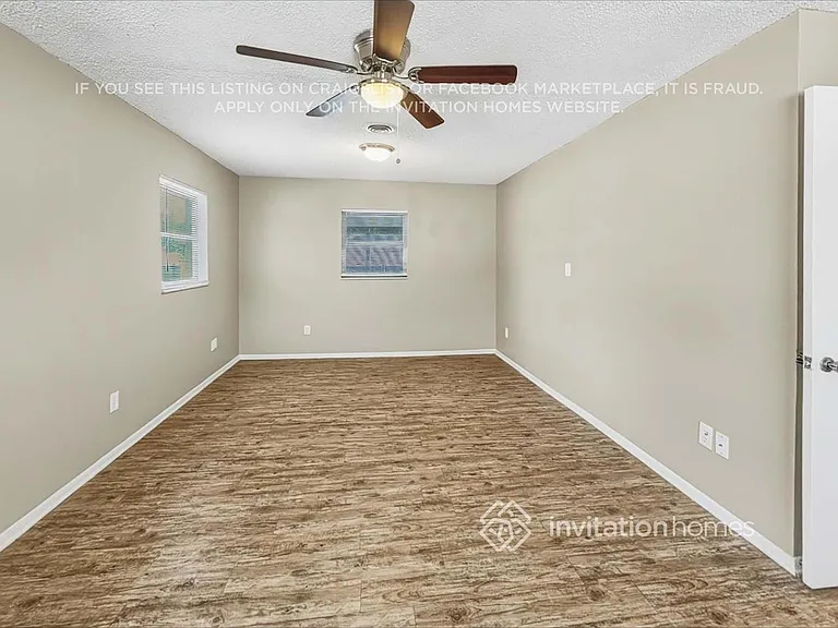 10948 Tangora St — Photo 7