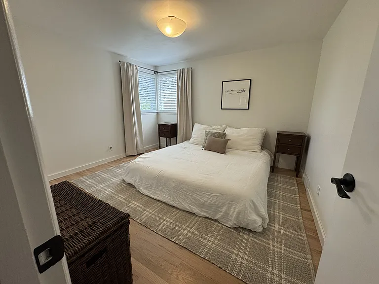 4009 NE 72nd St — Photo 18