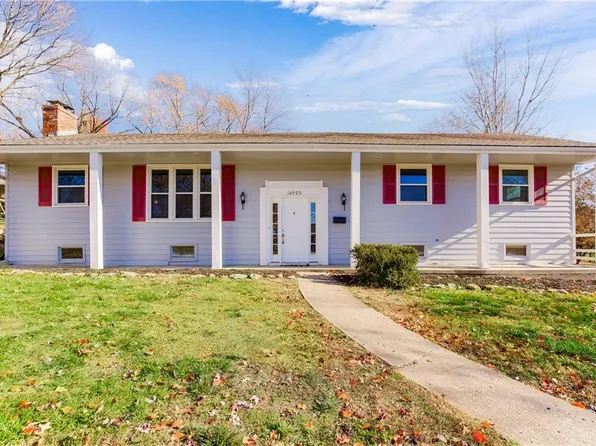10925 Bales Ave, Kansas City, MO 64137
