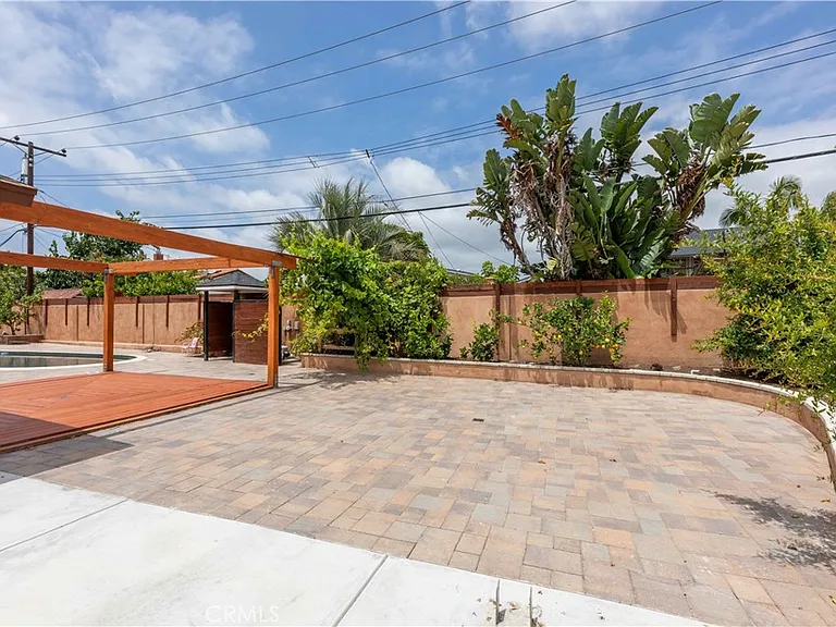 16708 Oleander Cir — Photo 40