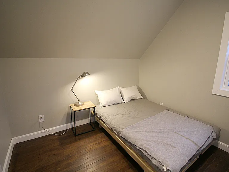 2970 S Clement Ave — Photo 3