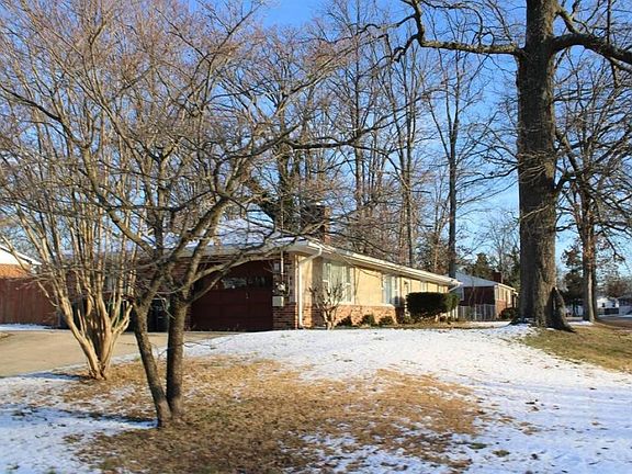 3rd image of 5600 Ramblewood Ave