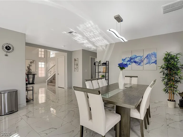 7301 Casa Solar Ct — Photo 11