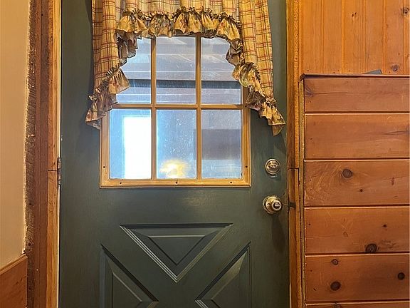 4th image of 2810 Southside Rd