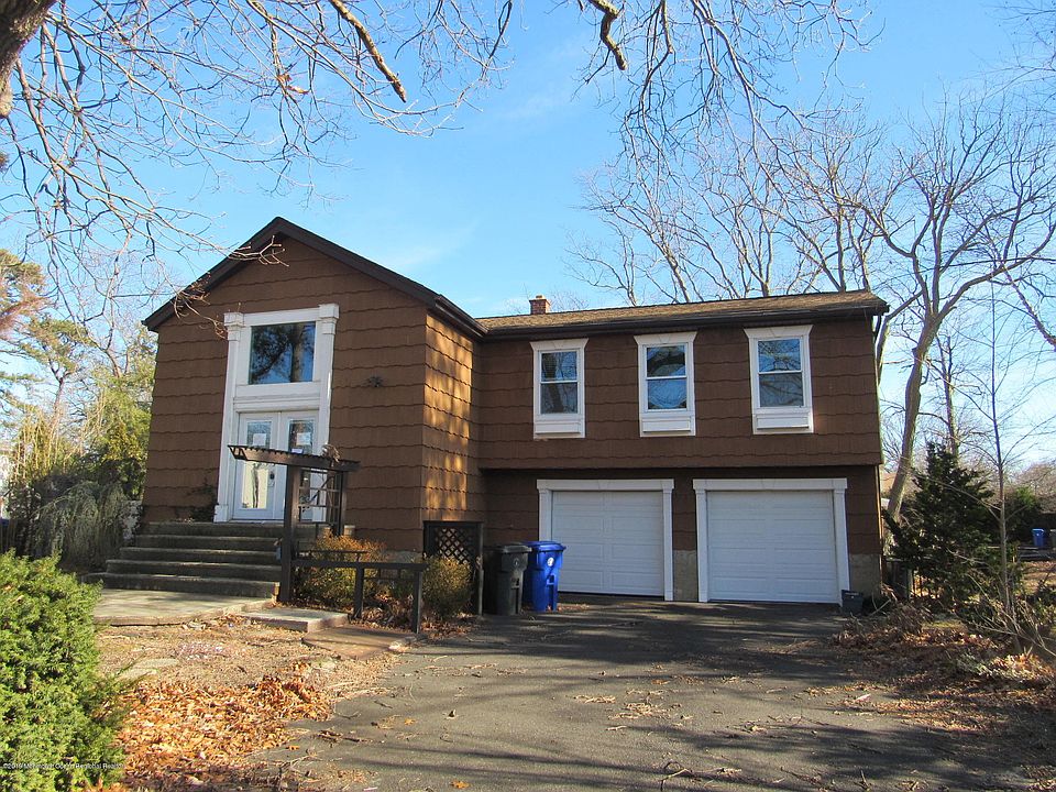 2nd image of 101 Baywood Dr