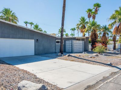 2272 N Starr Rd, Palm Springs, CA, 92262