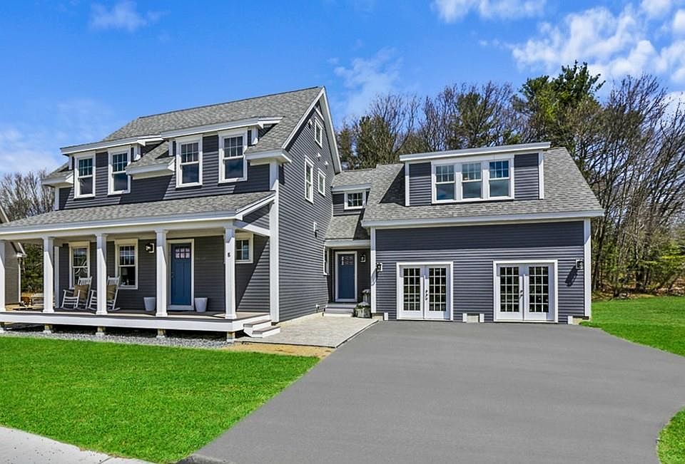 1st image of 8 Duffy Dr