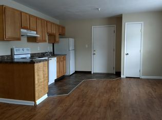 200 Catherine St APT 1, Syracuse, NY 13203