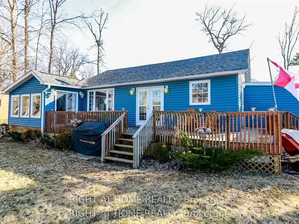 20 Long Point Rd, Tay, ON L0K 2C0