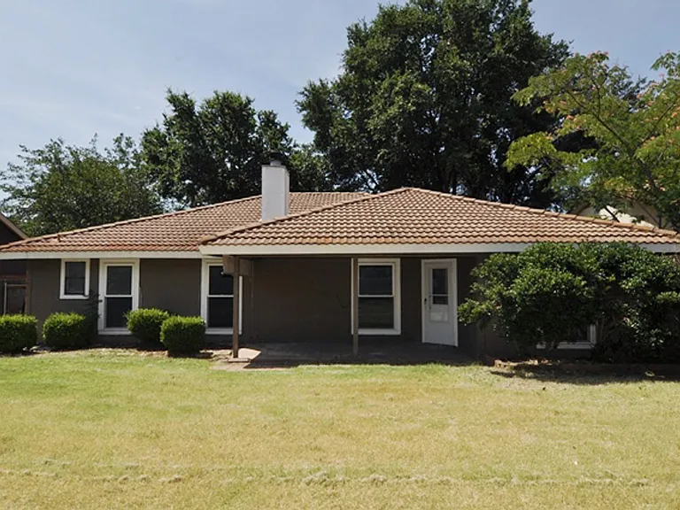 205 Juniper Dr — Photo 21