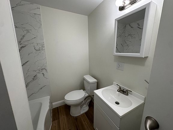 3rd image of 67 Bouvier Ave #2L