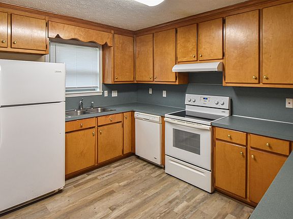 5th image of 3840 Browns Rd #A