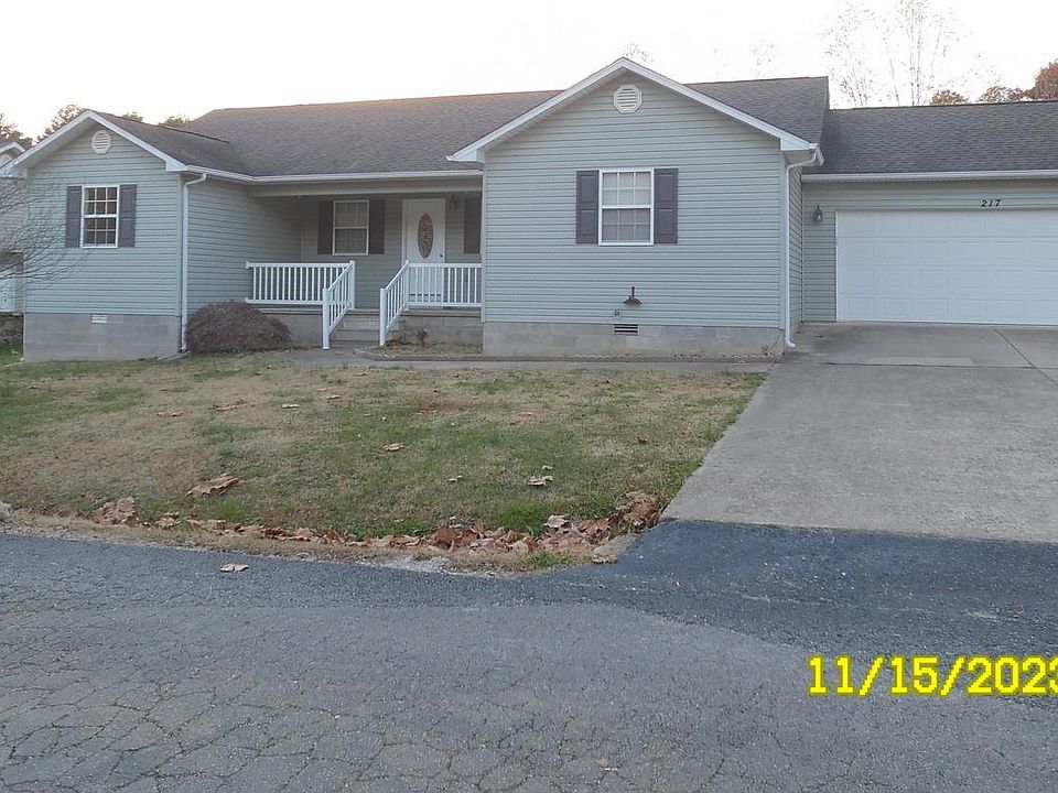 1st image of 217 Sunny Valley Ln